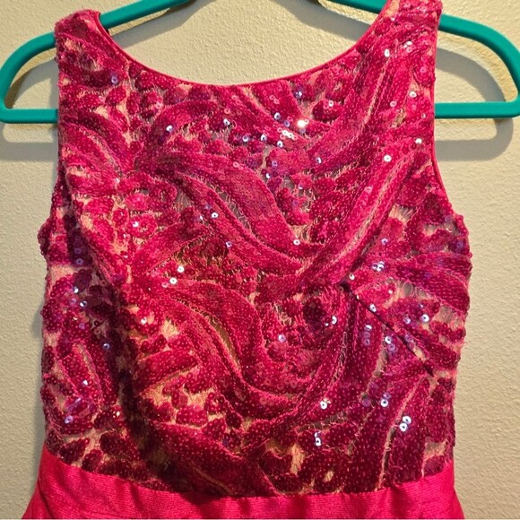 NWOT Monique Lhuillier Sequin Barbiecore Ring Around Dress Pink Pockets Sz 2 - Picture 6 of 9